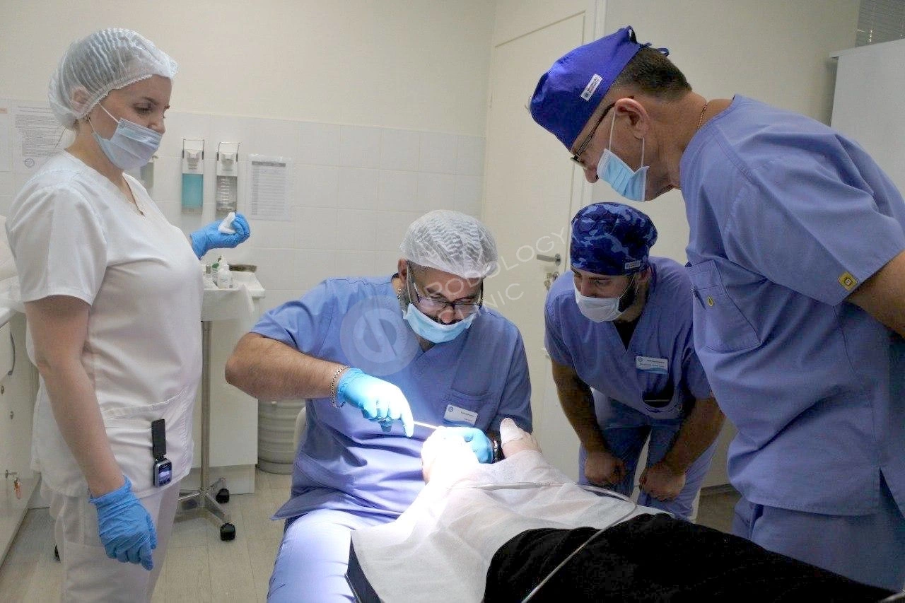 Повышение квалификации для хирургов Клиники подологии Полёт от мастера лазерной хирургии, фото 8